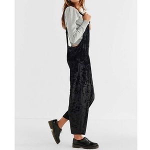 urban outfitters velvet jumpsuit